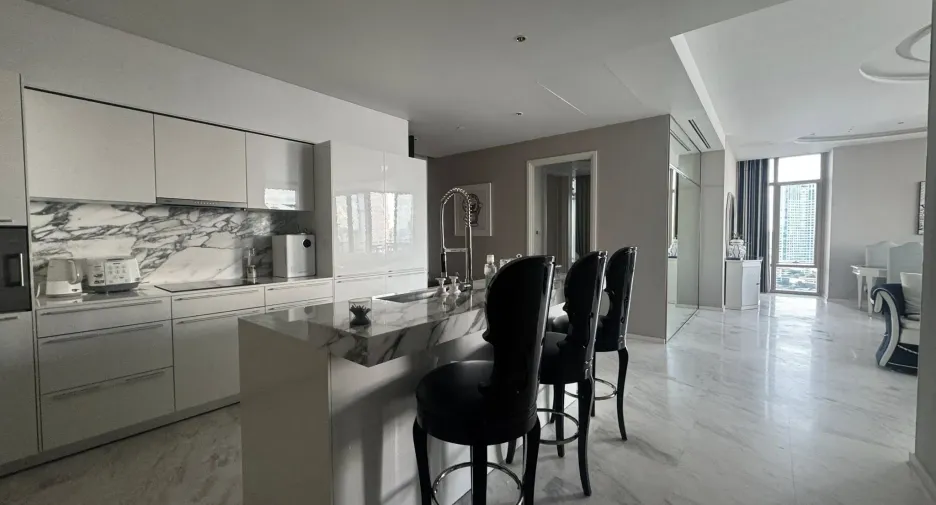 For rent 3 ベッドルーム condo in Bang Kho Laem, Bangkok