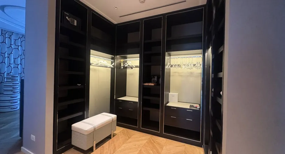 For rent 3 ベッドルーム condo in Bang Kho Laem, Bangkok