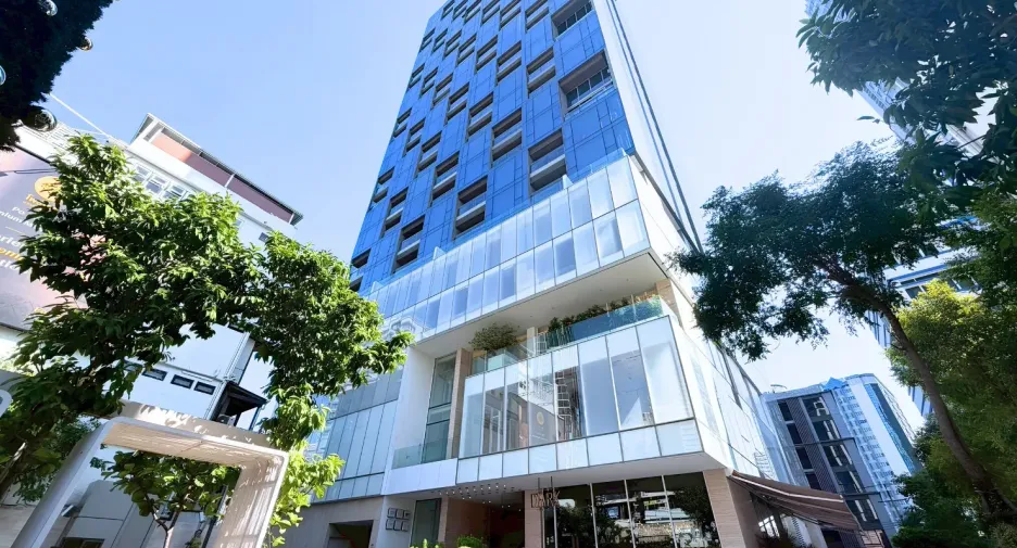 À vendre 2 chambres condo à Khlong Toei, Bangkok