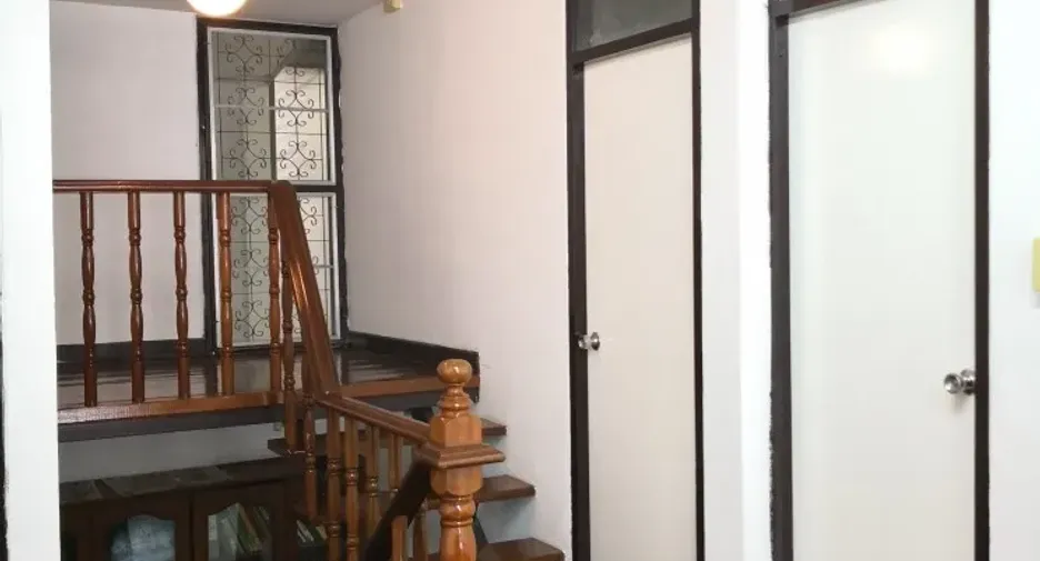 Reihenhaus zur Miete mit 3 Zimmer in Din Daeng, Bangkok