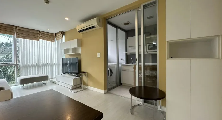 Wohnung zur Miete mit 1 Zimmer in Phra Khanong, Bangkok