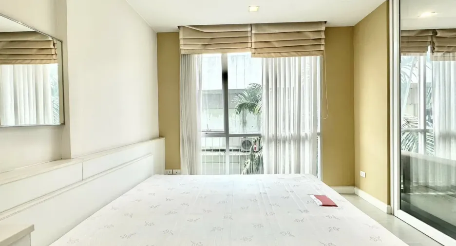 Wohnung zur Miete mit 1 Zimmer in Phra Khanong, Bangkok