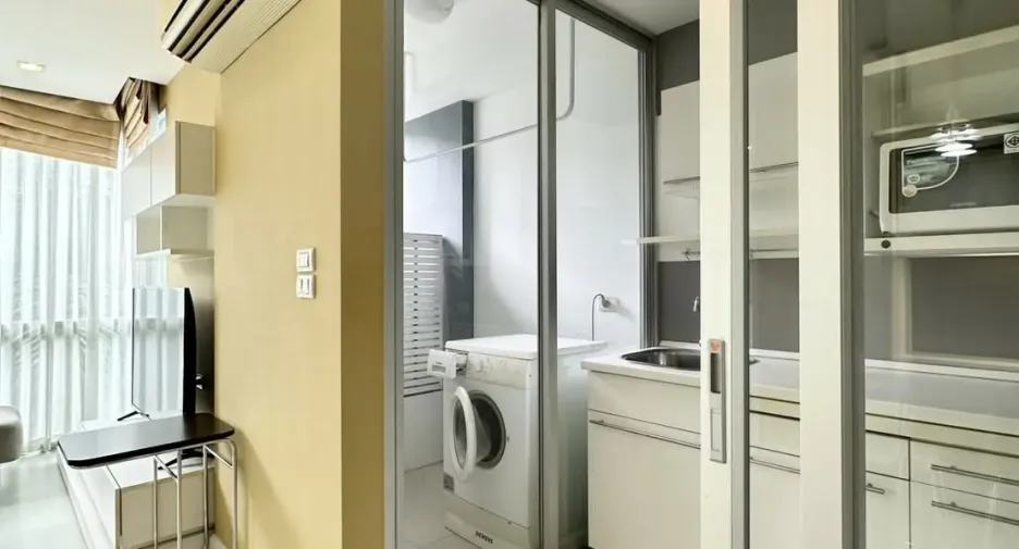 Wohnung zur Miete mit 1 Zimmer in Phra Khanong, Bangkok