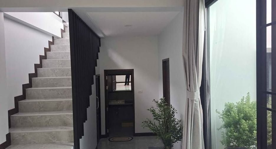 ให้เช่า 3 ห้องนอน บ้านเดี่ยว ใน ถลาง, ภูเก็ต