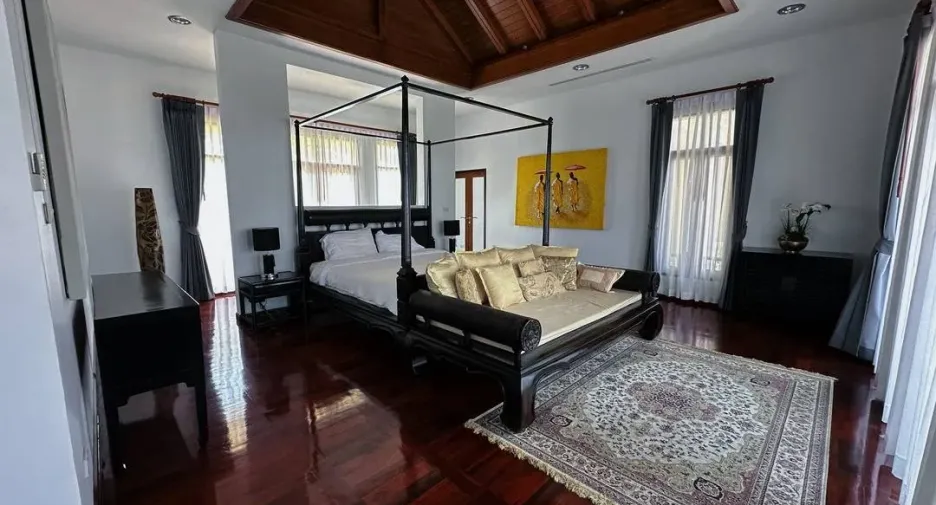Villa zum Kauf und zur Miete mit 4 Zimmer in Sattahip, Chonburi