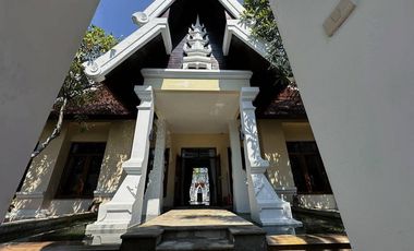 Villa en venta y en alquiler de 5 habitaciones en Sattahip, Chonburi