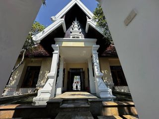 Villa en venta y en alquiler de 5 habitaciones en Na Jomtien, Pattaya