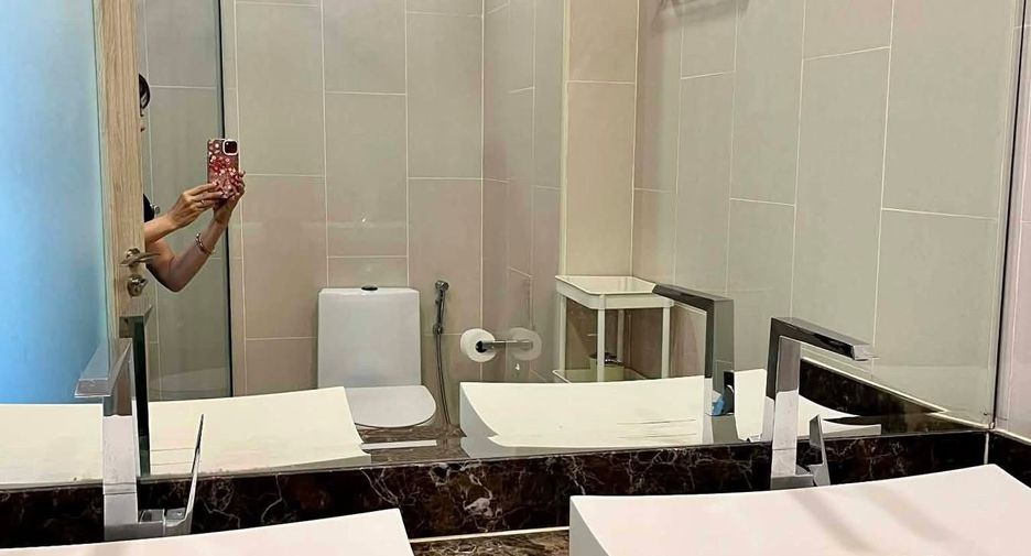 Condo en alquiler de 1 habitaciones en Pratumnak, Pattaya