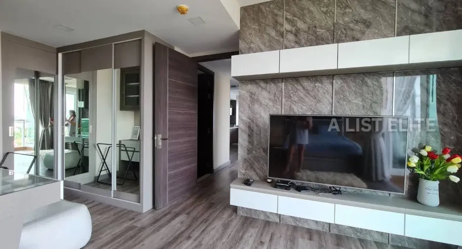 Продажа 3 спальни кондо в Йомтиен, Паттайя