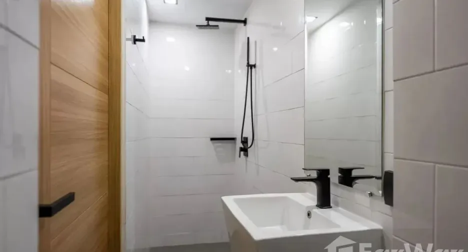 For sale 1 Beds condo in Mueang Phuket, Phuket