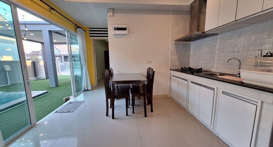 For rent 3 ベッドルーム villa in Hua Hin, Prachuap Khiri Khan
