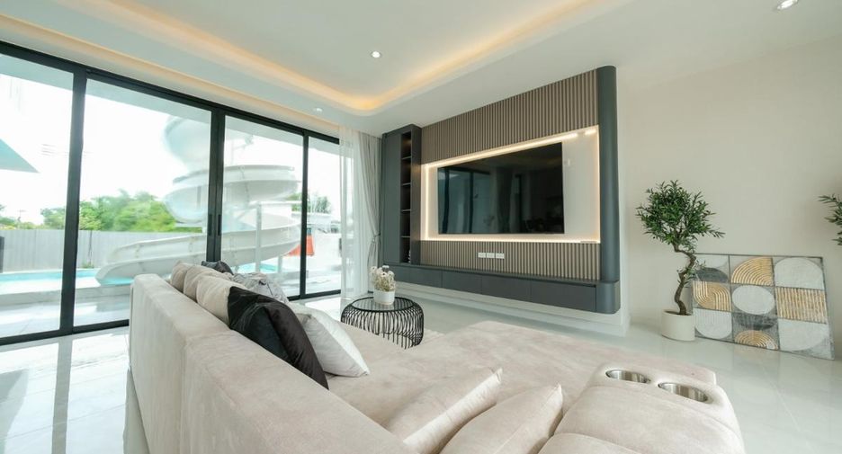 À vendre 8 chambres villa à Sattahip, Chonburi