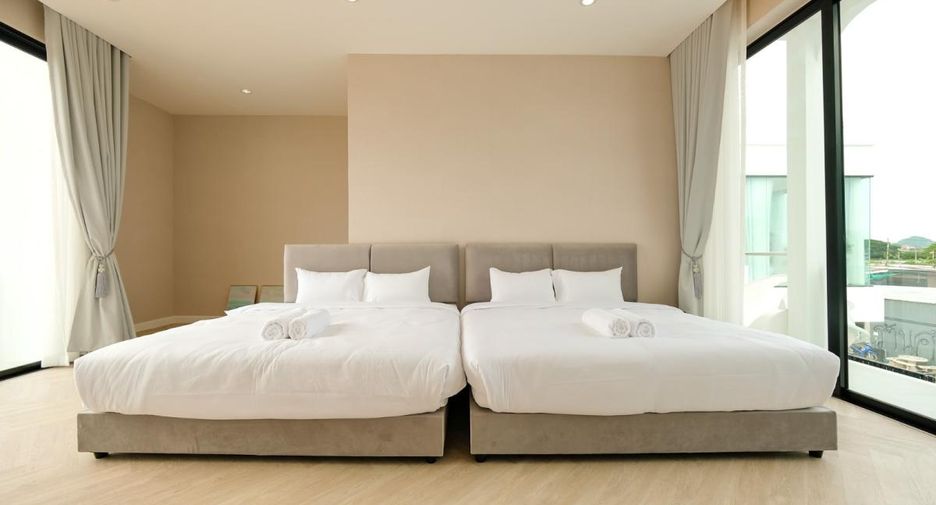 À vendre 8 chambres villa à Sattahip, Chonburi