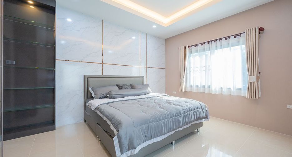 For sale 3 bedrooms house in East Pattaya, Pattaya