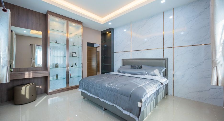 For sale 3 bedrooms house in East Pattaya, Pattaya