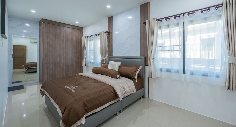 À louer 3 chambres maison à East Pattaya, Pattaya