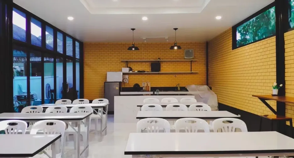 出售 酒店 在 华欣, 班武里府