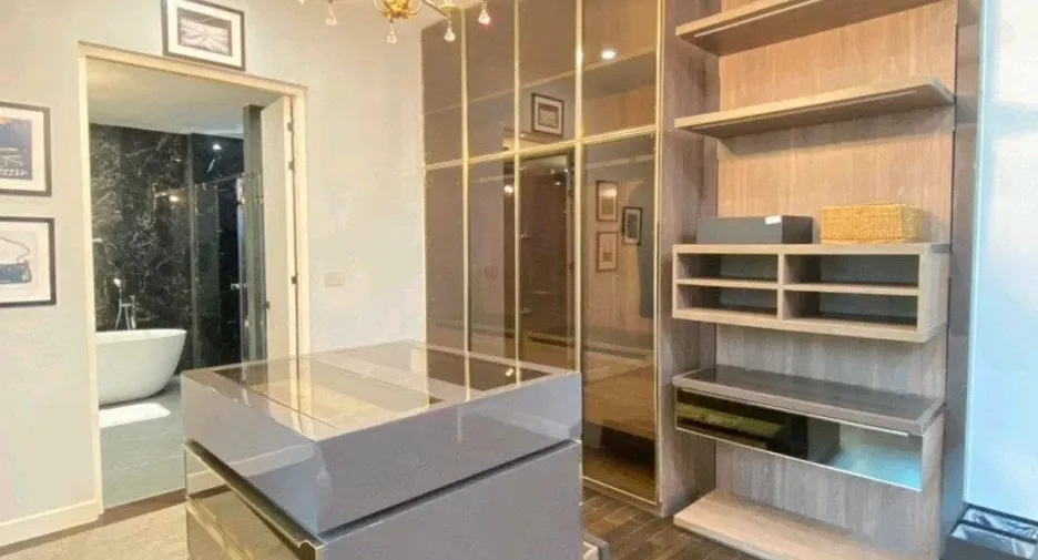 Продажа 9 спальни вилла в Банг Капи, Бангкок