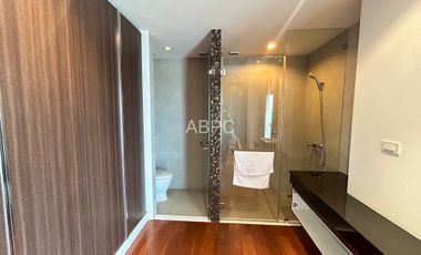 For rent 2 bedrooms condo in Pratumnak, Pattaya