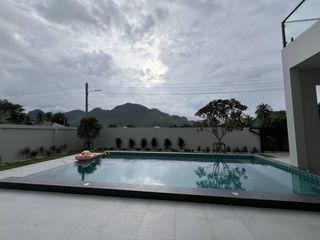Casa en venta de 4 habitaciones en Sam Roi Yot, Prachuap Khiri Khan