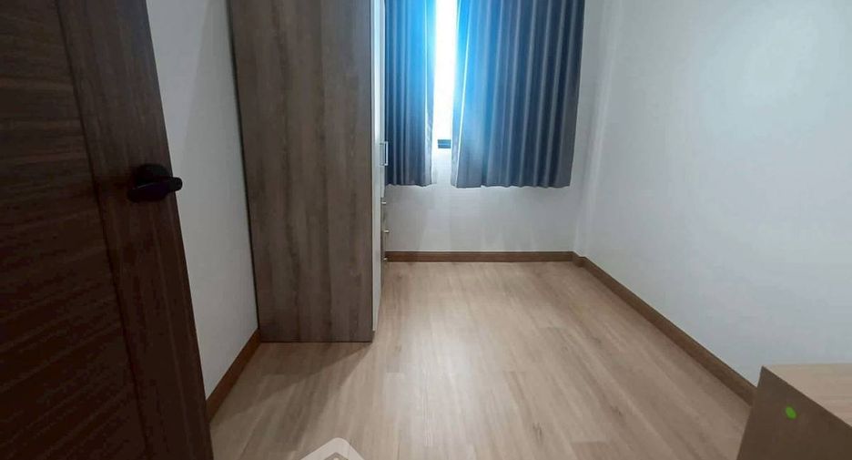 For sale 3 bedrooms townhouse in East Pattaya, Pattaya