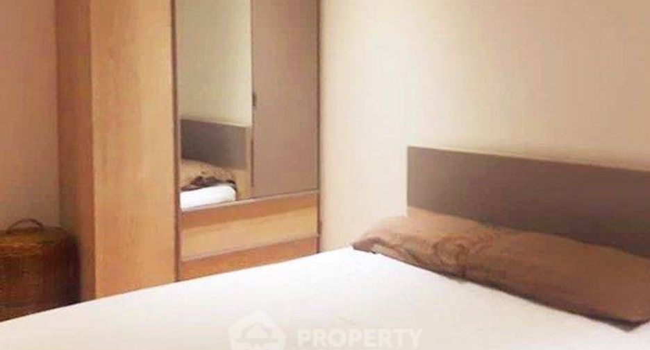 For sale 2 bedrooms condo in Khlong Toei, Bangkok
