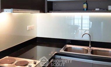 À vendre 2 chambres condo à Khlong Toei, Bangkok