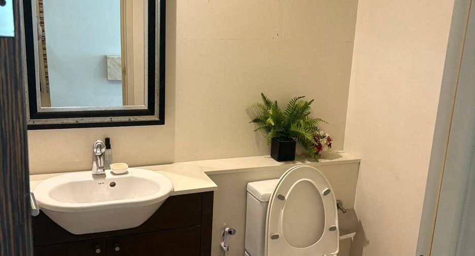 For rent 3 ベッドルーム condo in Bang Kho Laem, Bangkok