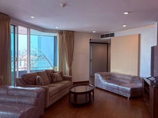 For rent 3 bedrooms condo in Bang Kho Laem, Bangkok