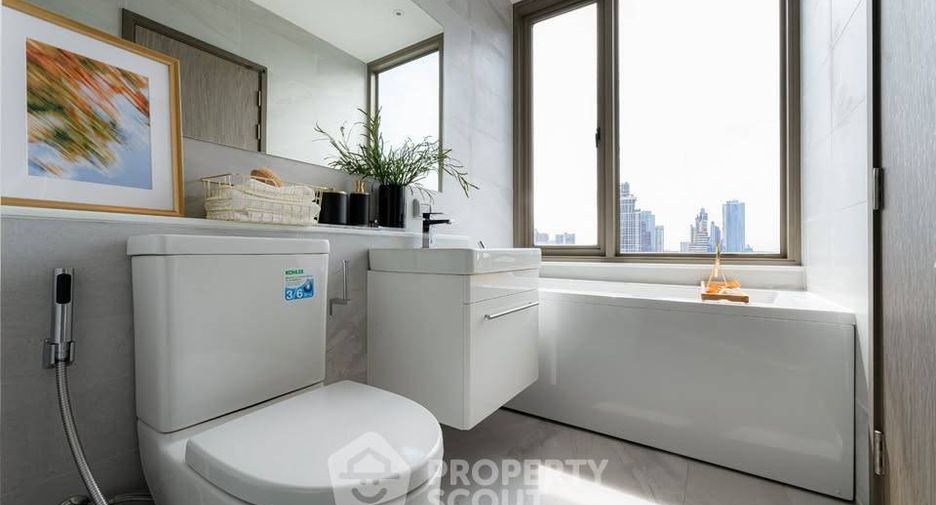 For rent 2 bedrooms condo in Watthana, Bangkok