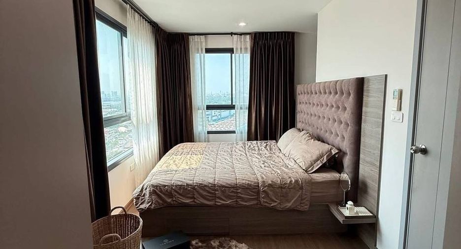 For rent 2 bedrooms condo in Phaya Thai, Bangkok