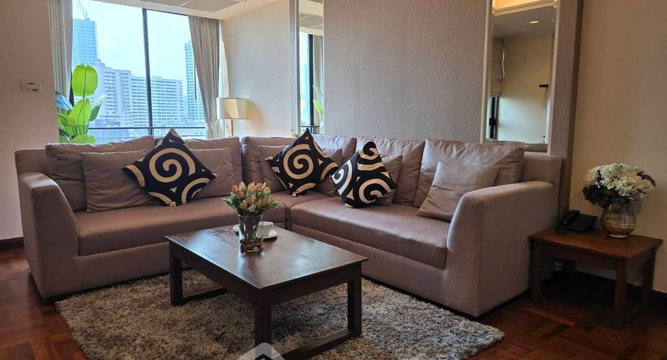 À louer 2 chambres appartement à Pathum Wan, Bangkok