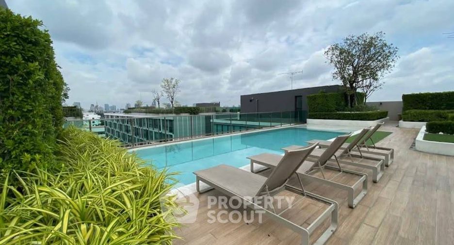 For rent 2 bedrooms condo in Wang Thonglang, Bangkok