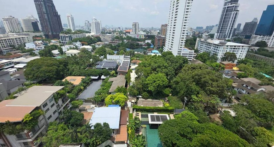 For rent 2 ベッドルーム condo in Watthana, Bangkok