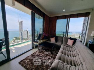 For rent 3 bedrooms condo in Bang Lamung, Chonburi