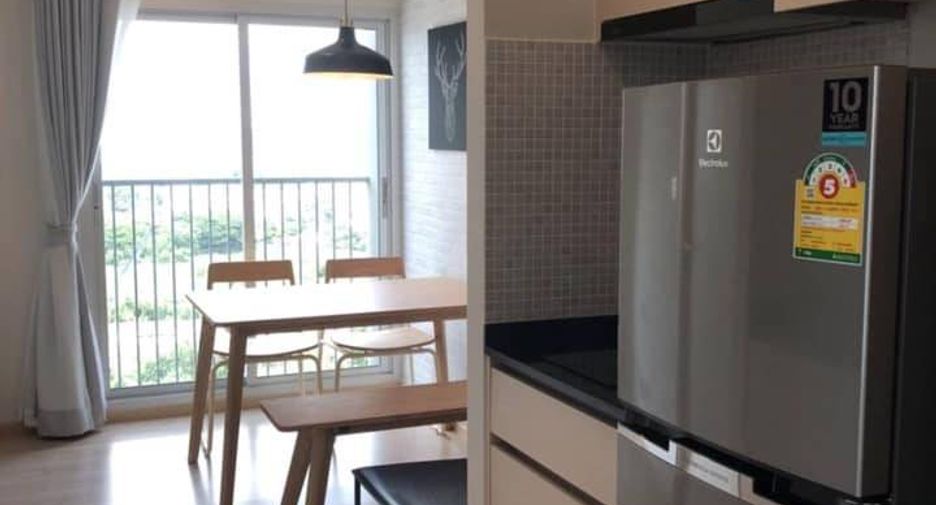 For rent 2 bedrooms condo in Huai Khwang, Bangkok