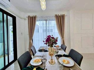 For rent 5 bedrooms house in Bang Lamung, Chonburi