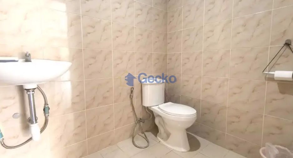 For sale 2 bedrooms house in East Pattaya, Pattaya