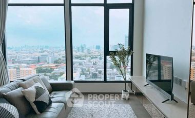 For rent 3 bedrooms condo in Ratchathewi, Bangkok