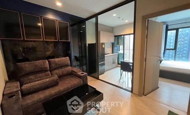 Condo en alquiler de 1 habitaciones en Huai Khwang, Bangkok