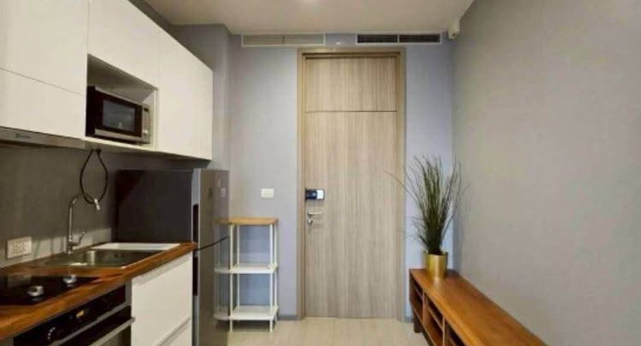For rent 1 bed condo in Pathum Wan, Bangkok