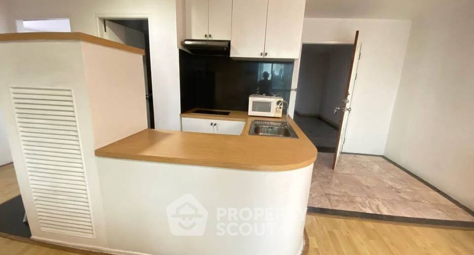 For rent 2 ベッドルーム condo in Watthana, Bangkok