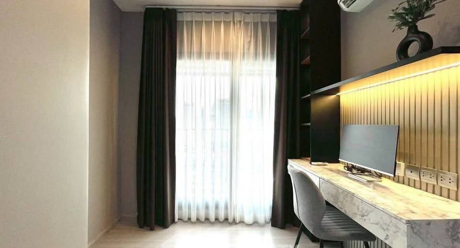 Wohnung zur Miete mit 1 Zimmer in Huai Khwang, Bangkok