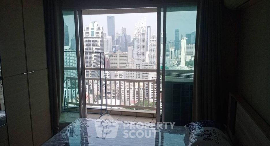 À louer 1 chambre condo à Watthana, Bangkok