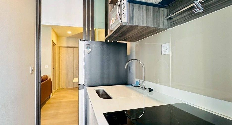 For rent 1 bed condo in Phra Khanong, Bangkok