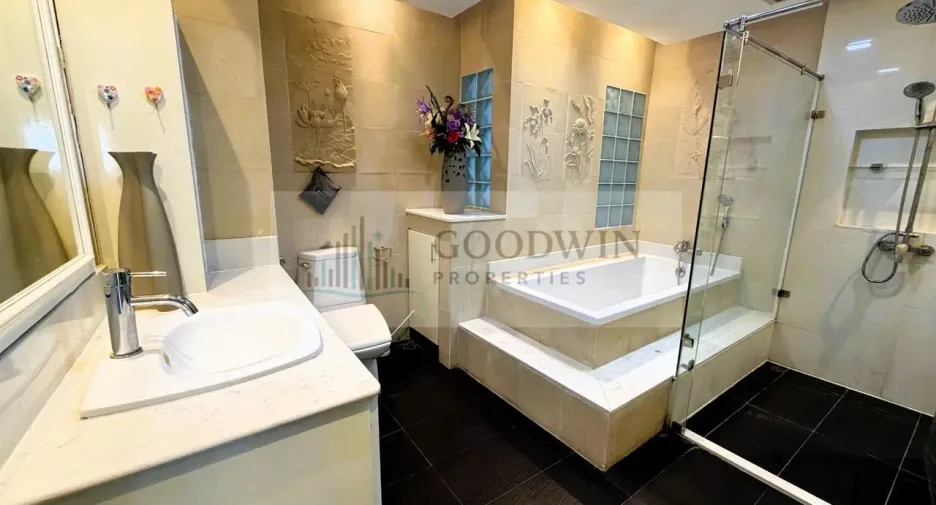 For rent and for sale 1 bed condo in Jomtien, Pattaya