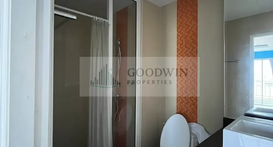 For sale 4 bedrooms condo in Pratumnak, Pattaya