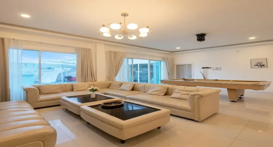 Haus zum Kauf mit 5 Zimmer in Huay Yai, Pattaya