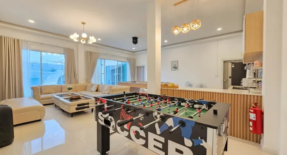 Haus zum Kauf mit 5 Zimmer in Huay Yai, Pattaya