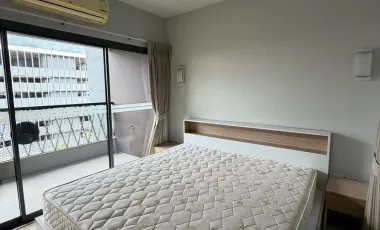 For rent 1 bed condo in Phra Khanong, Bangkok